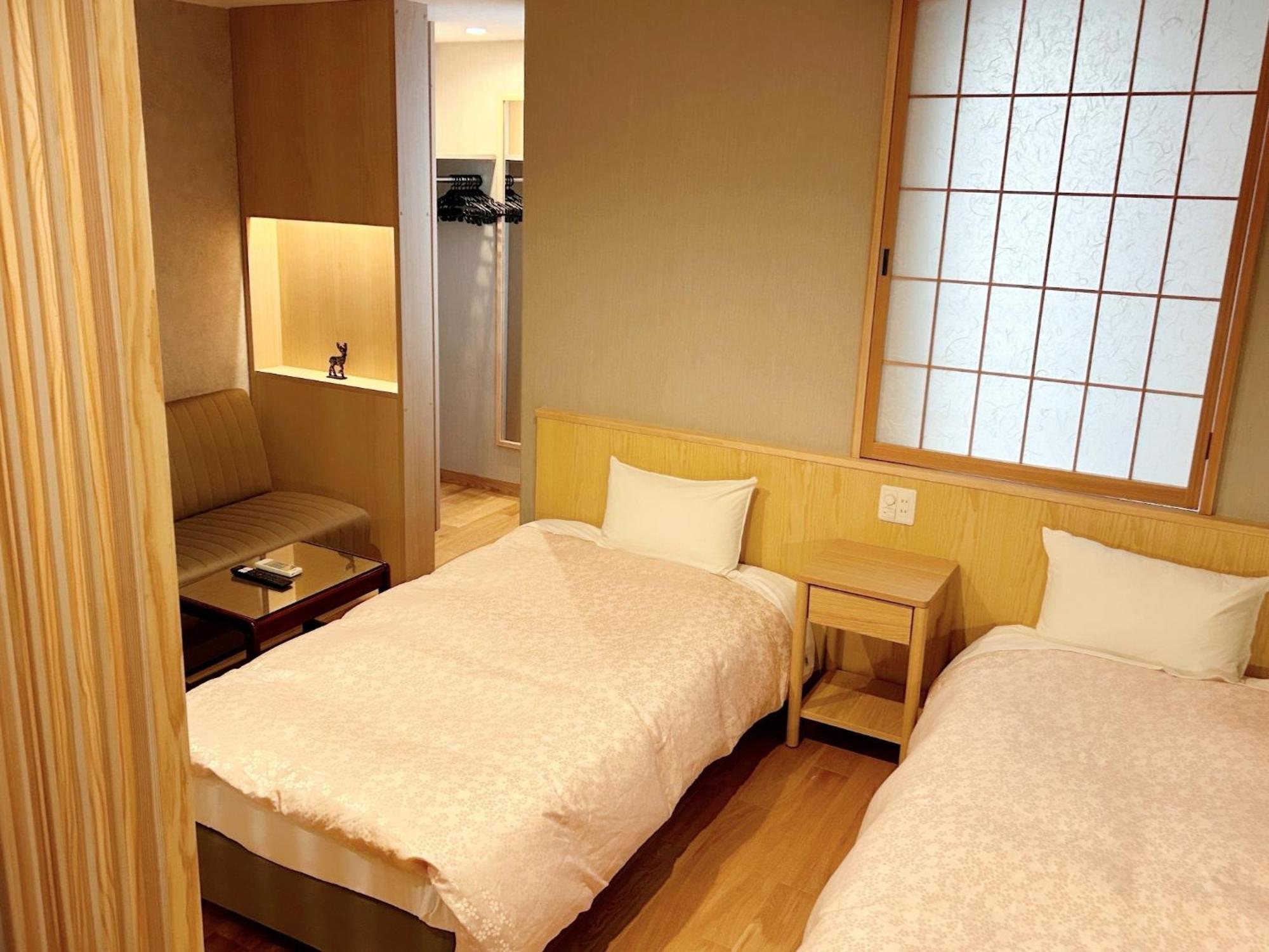 Hotel Hanakomichi - Vacation Stay 27580V Nara Esterno foto